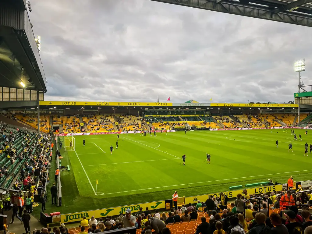 carrow road stadium