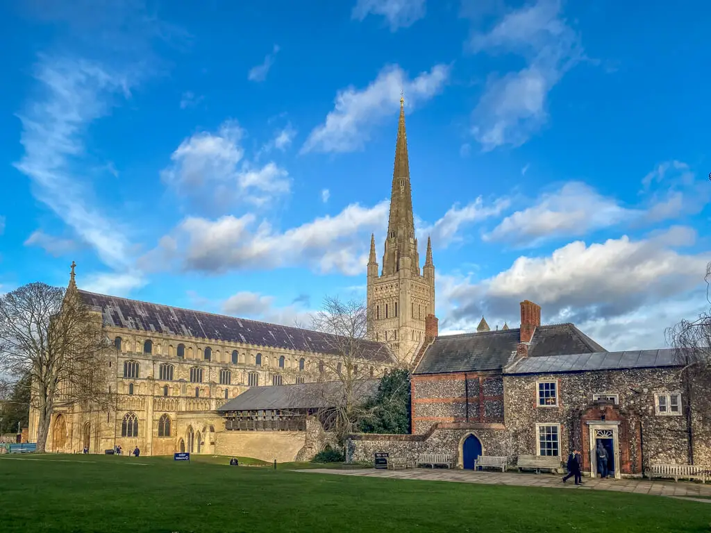 exterior view of norwich cathedral