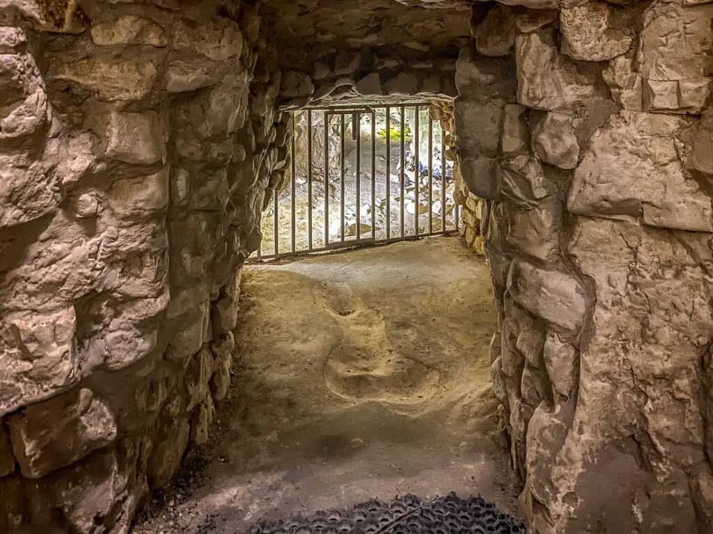 one of the chambers in the ancient fline mine