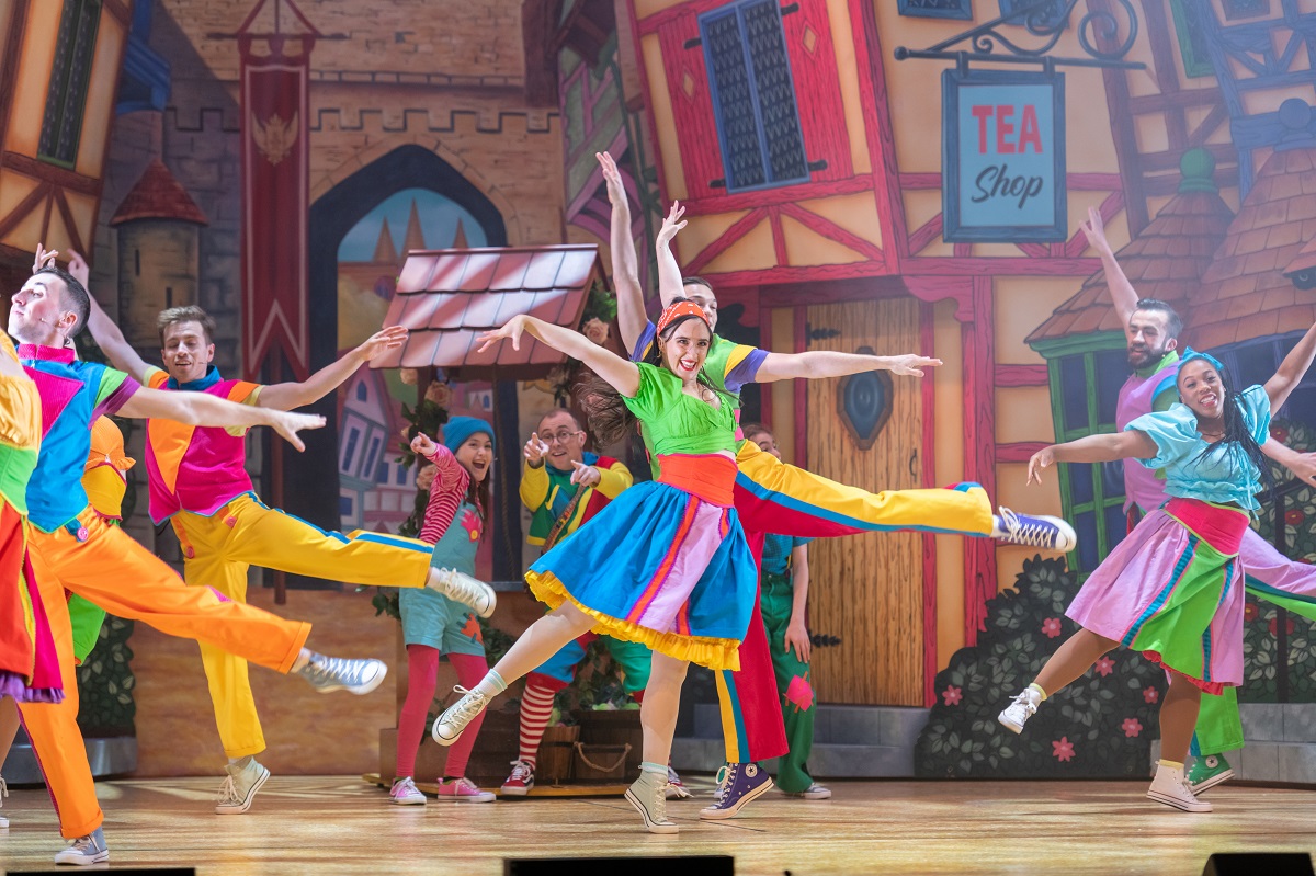 ensemble dancing in jack and the beanstalk at norwich theatre royal
